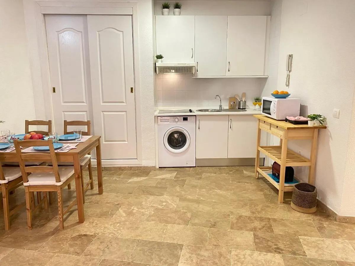 Weforyou Caracola Beach 11 Apartment Torremolinos 0*,